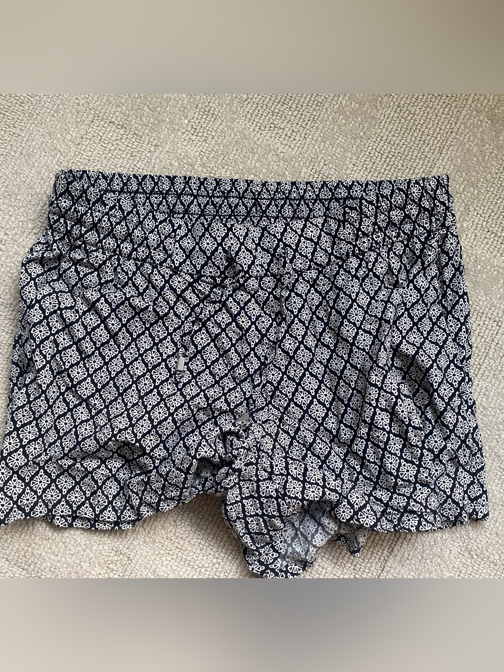Old Navy Black and White Geometric Skirt